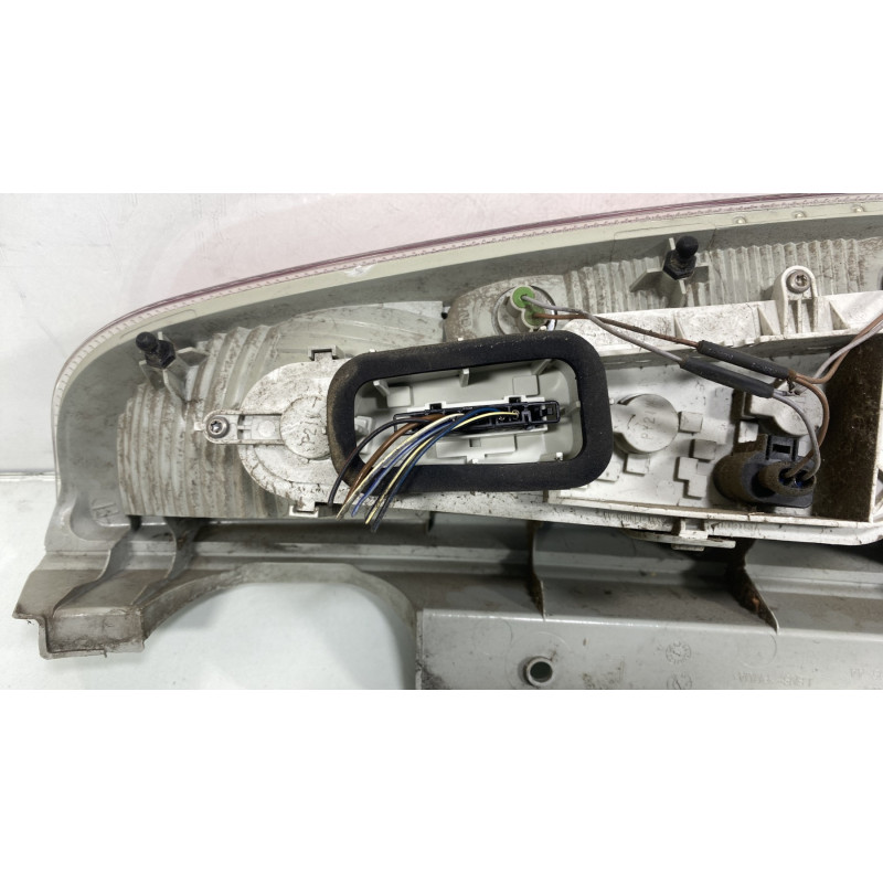 Feu arriere principal gauche (feux) SKODA ROOMSTER Photo n°3