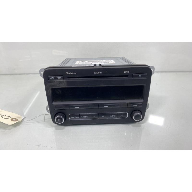 Autoradio d'origine SKODA ROOMSTER Photo n°1