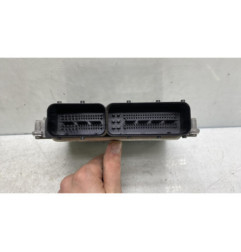 Calculateur moteur SKODA ROOMSTER