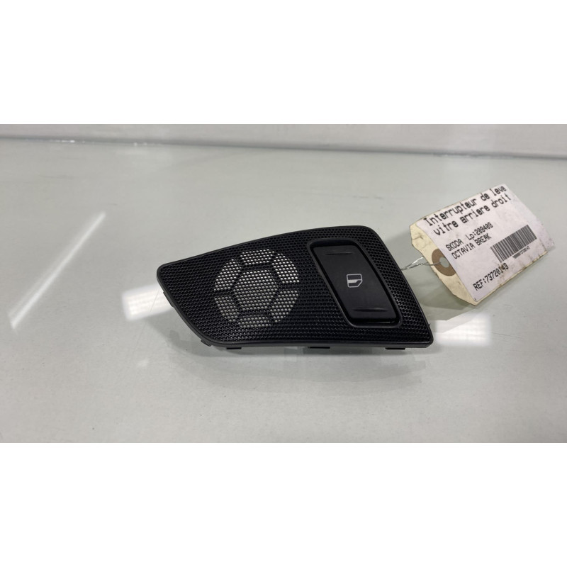 Interrupteur de leve vitre arriere droit SKODA OCTAVIA 2 Photo n°3