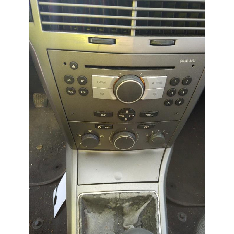 Calculateur moteur OPEL ASTRA H Photo n°13