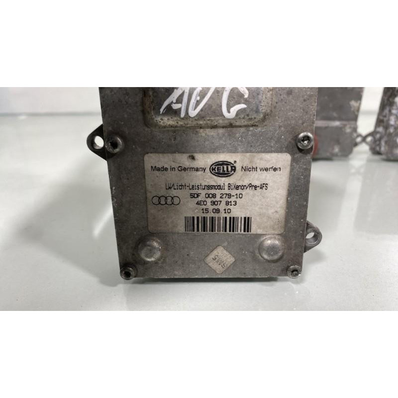 Boitier xenon AUDI A8 2 Photo n°7