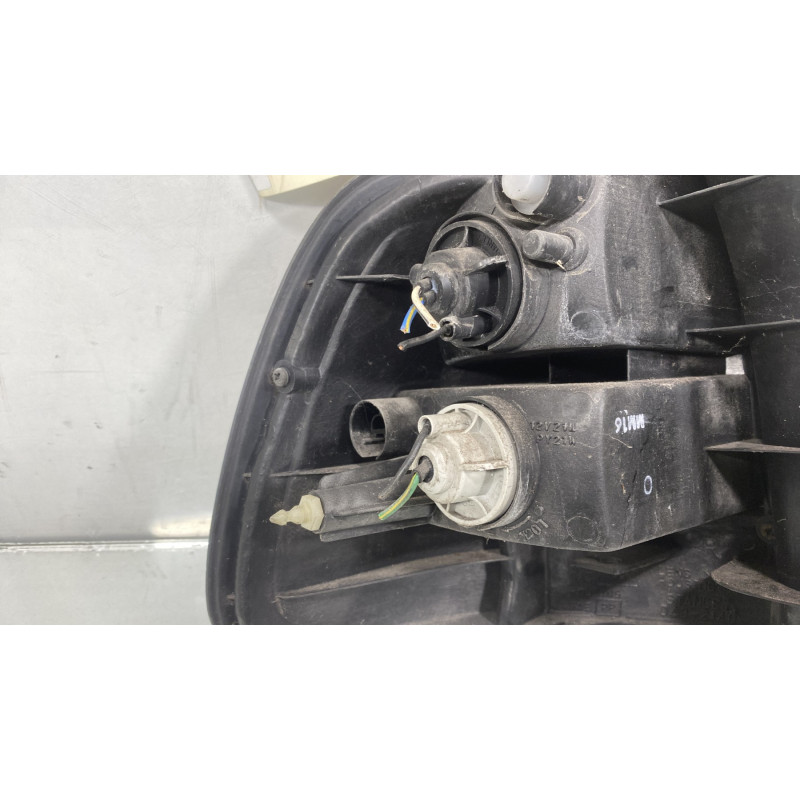 Feu arriere secondaire droit (feux) SUZUKI BALENO 1 Photo n°3