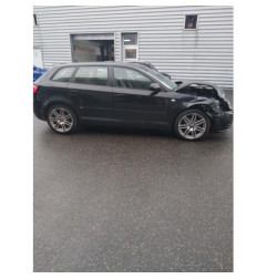 Bouton de coffre AUDI A3 2