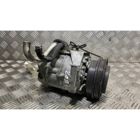 Compresseur clim VOLKSWAGEN PASSAT 4 Photo n°1