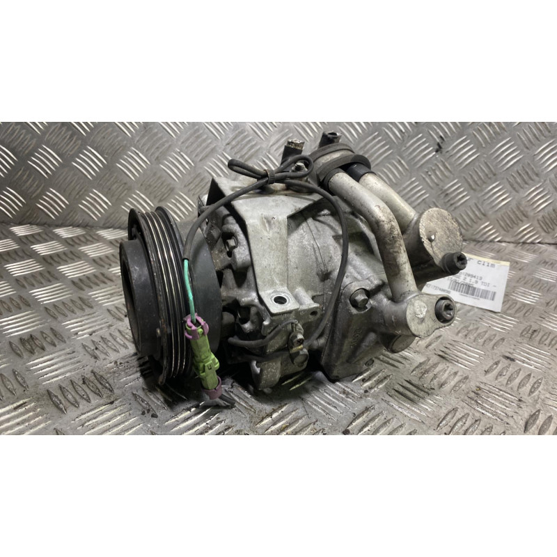 Compresseur clim VOLKSWAGEN PASSAT 4 Photo n°2