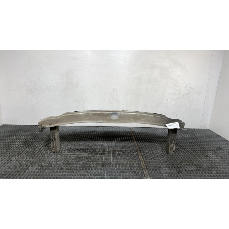 Renfort pare choc arriere (traverse) AUDI A4 2 Photo n°1