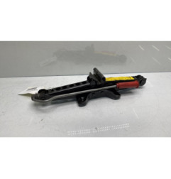 Cric FORD C-MAX 1