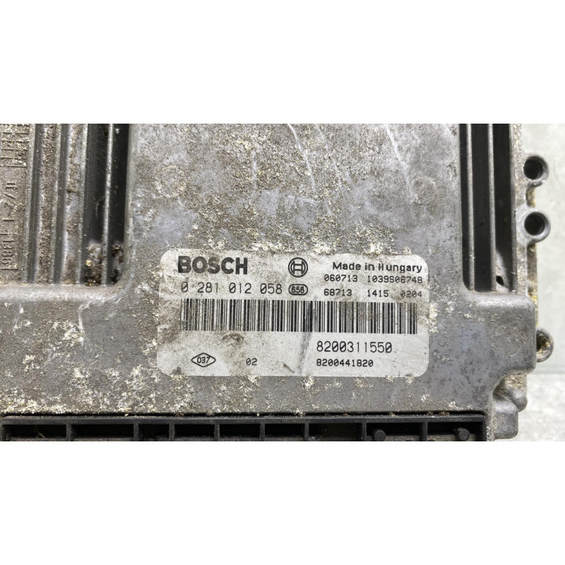 Calculateur moteur RENAULT ESPACE 4 Photo n°1
