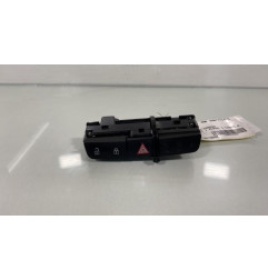 Bouton de warning OPEL INSIGNIA 1