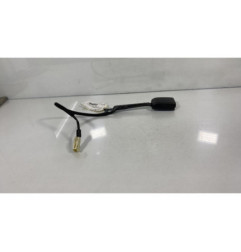 Attache ceinture avant gauche TOYOTA YARIS 2