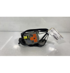 Pretensionneur de ceinture avant gauche TOYOTA YARIS 2