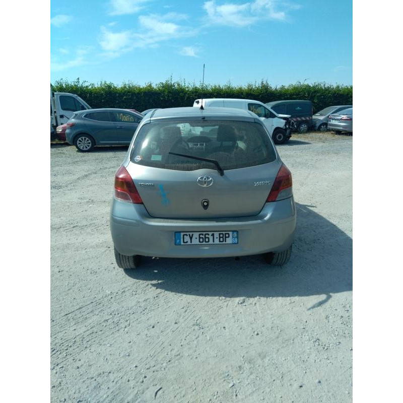 Pommeau de vitesses TOYOTA YARIS 2 Photo n°14