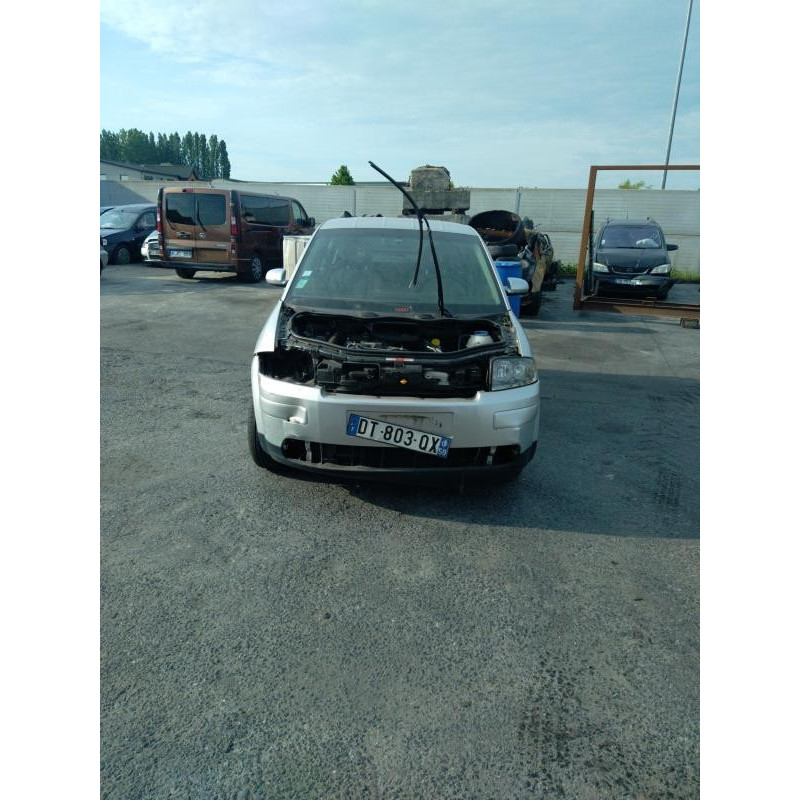 Malle/Hayon arriere AUDI A2 Photo n°14