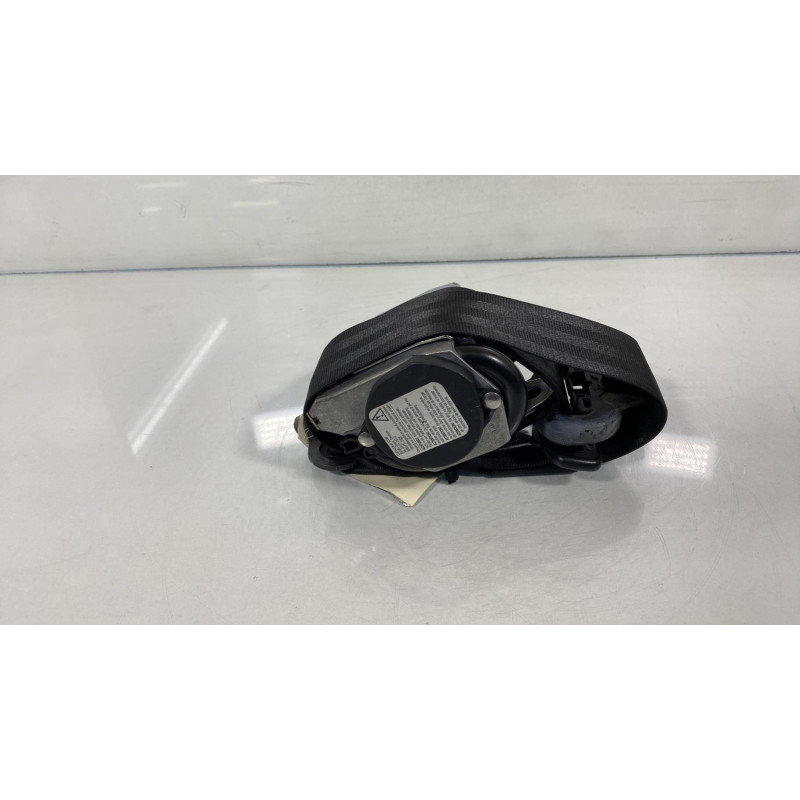 Pretensionneur de ceinture avant droit AUDI A2 Photo n°2