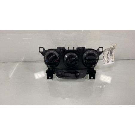Commande chauffage MAZDA 2 2 Photo n°1