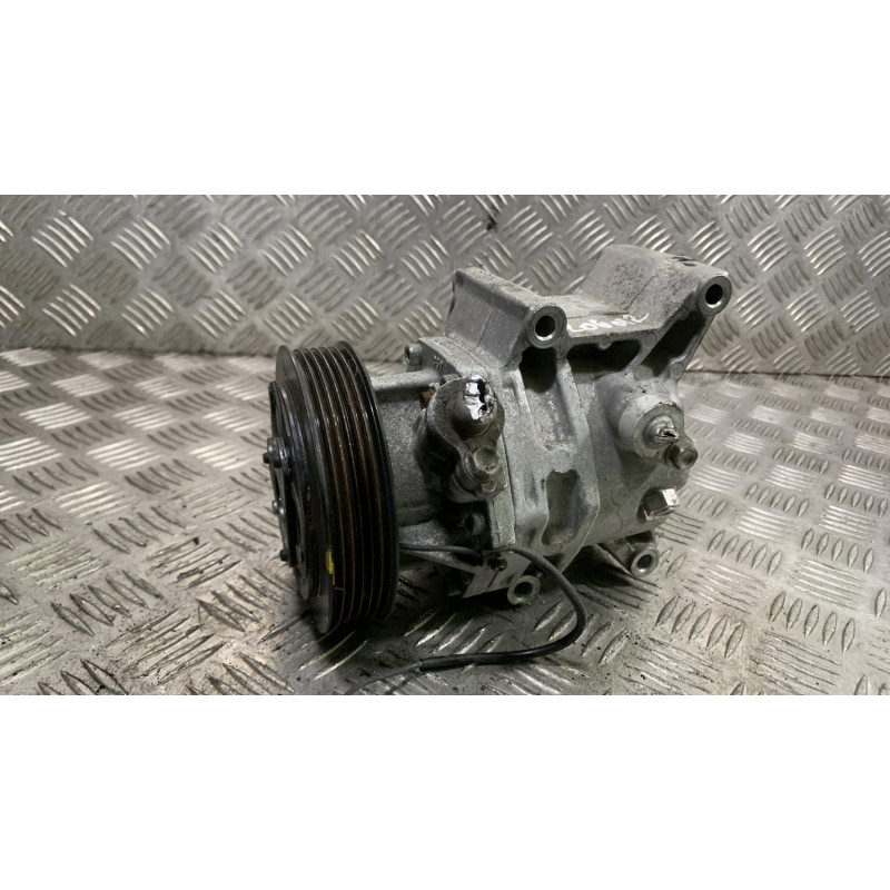 Compresseur clim MAZDA 2 2 Photo n°1
