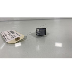 Interrupteur de leve vitre avant droit AUDI A4 3