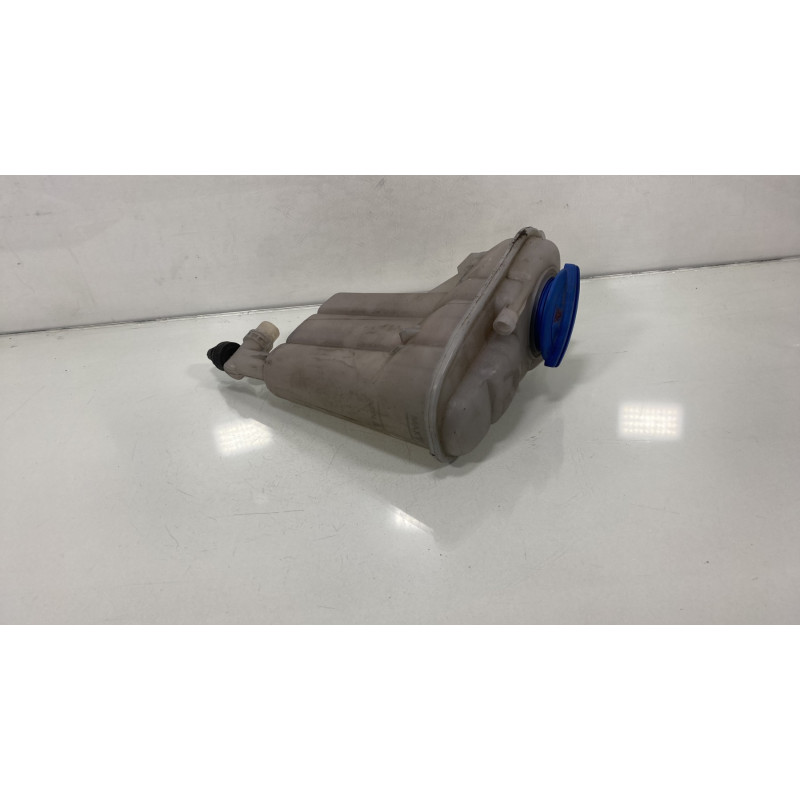 Vase d'expansion AUDI A4 3 Photo n°2