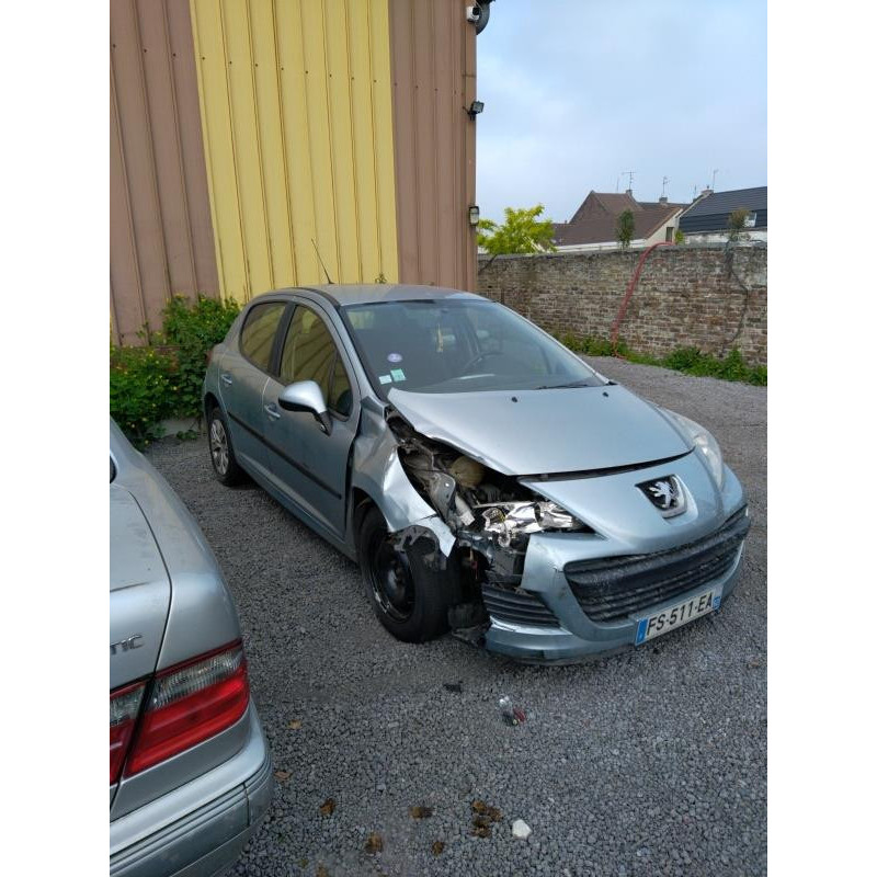 Pretensionneur de ceinture avant droit PEUGEOT 207 Photo n°8