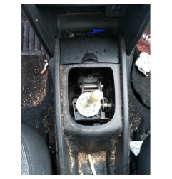 Pretensionneur de ceinture avant droit PEUGEOT 207