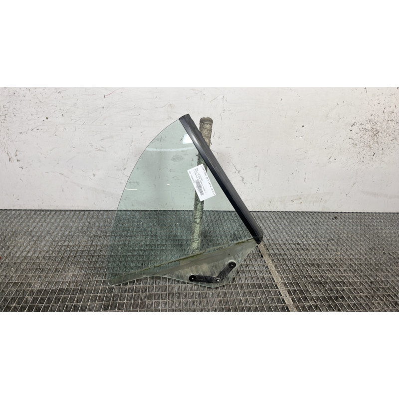Custode arriere droit BMW SERIE 3 E46 Photo n°1