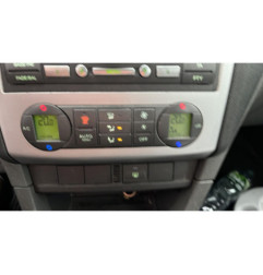 Feu arriere principal gauche (feux) FORD FOCUS 2