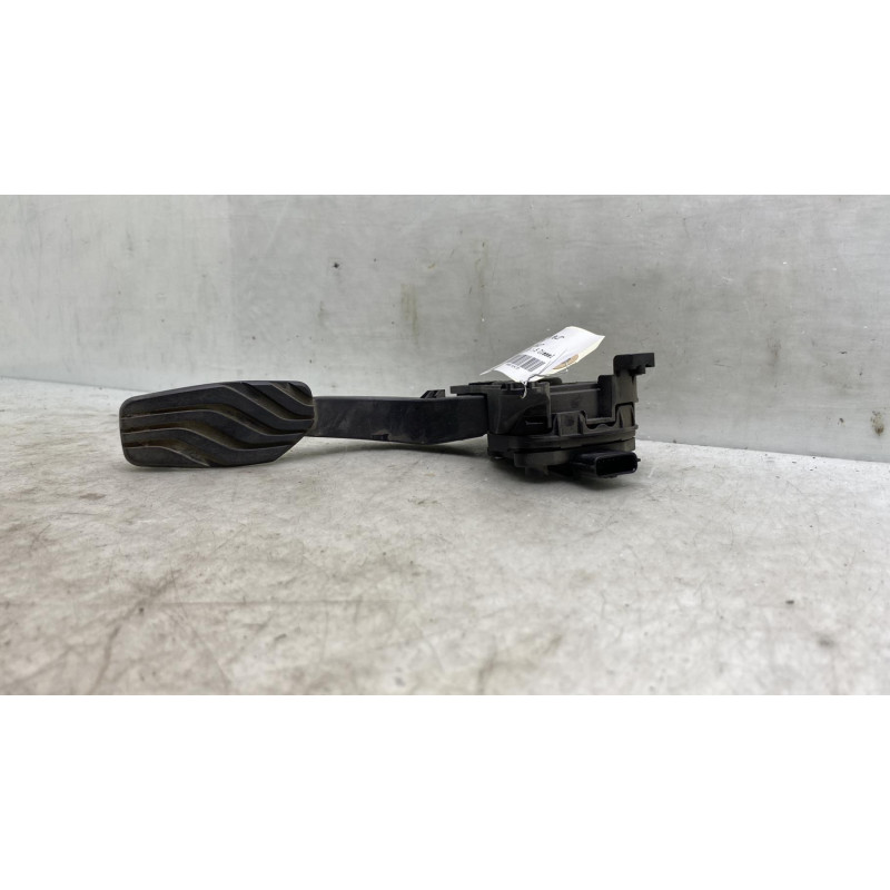 Pedale d'accelerateur RENAULT CLIO 5 Photo n°4