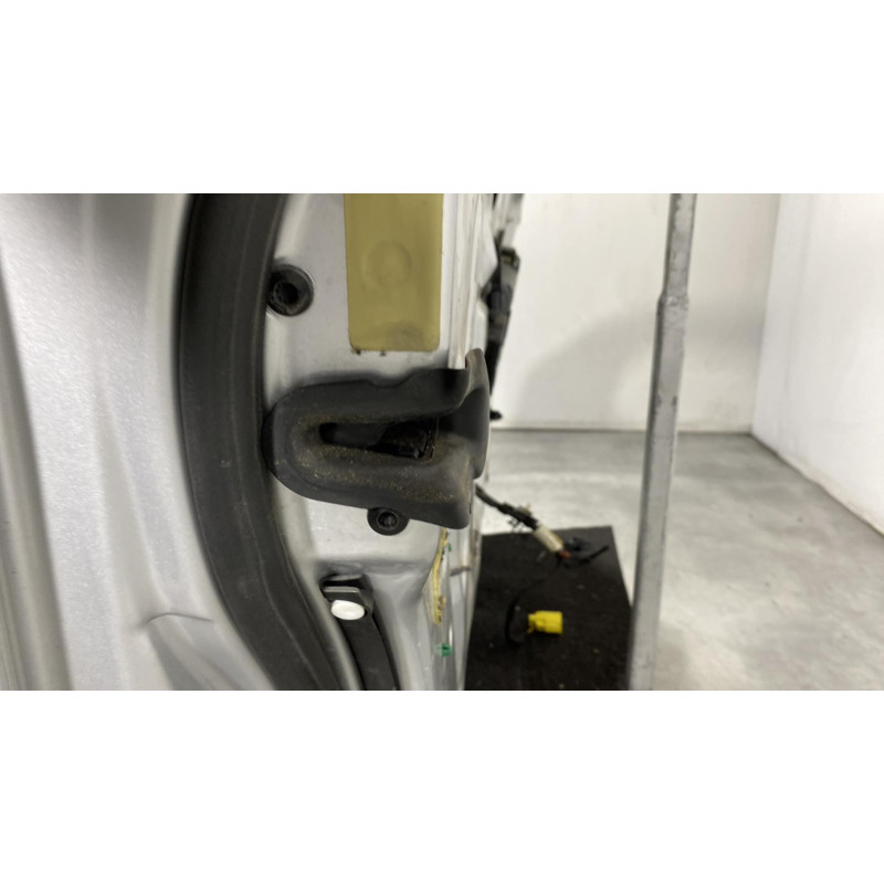 Porte avant gauche AUDI A4 2 Photo n°4