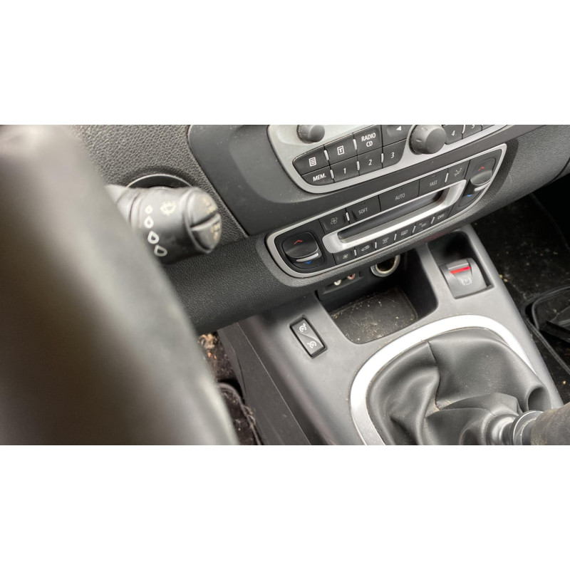 Demarreur RENAULT SCENIC 3 Photo n°5