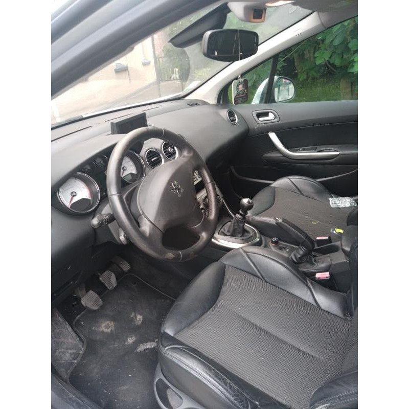 Pretensionneur de ceinture avant droit PEUGEOT 308 1 Photo n°4