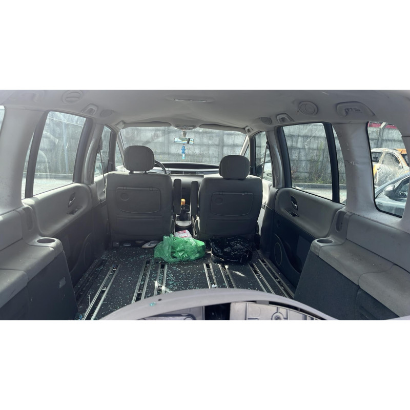 Pare choc avant RENAULT ESPACE 4 Photo n°12