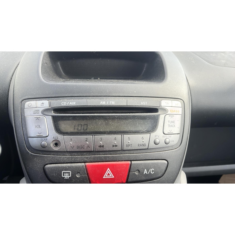 Pare choc arriere PEUGEOT 107 Photo n°7