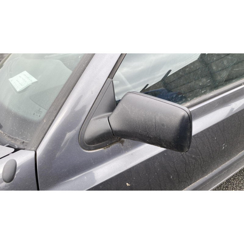 Vitre arriere gauche VOLKSWAGEN GOLF 3 Photo n°13