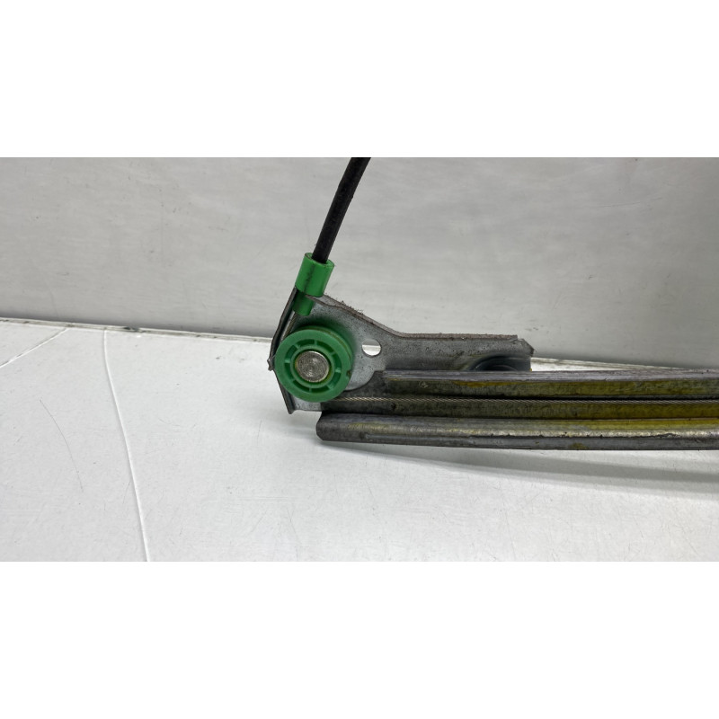 Leve vitre mecanique arriere droit VOLKSWAGEN GOLF 3 Photo n°3