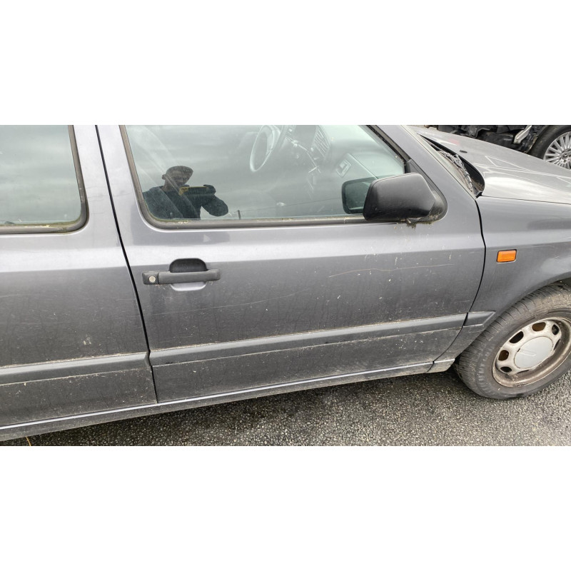 Serrure arriere droit VOLKSWAGEN GOLF 3 Photo n°19