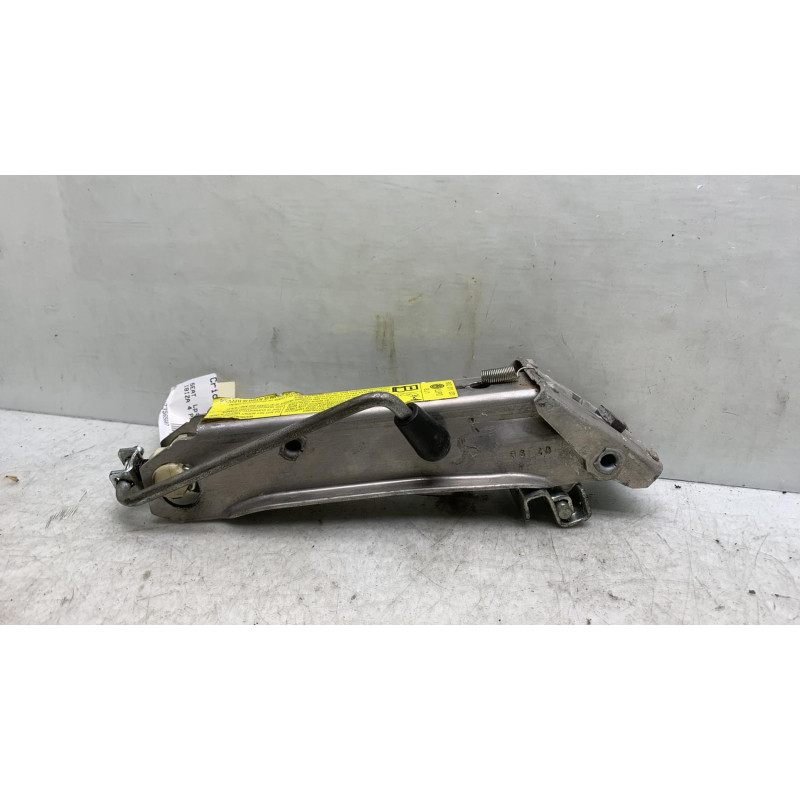 Cric SEAT IBIZA 4 Photo n°2