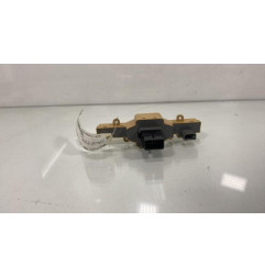 Bouton de warning KIA CARENS 3