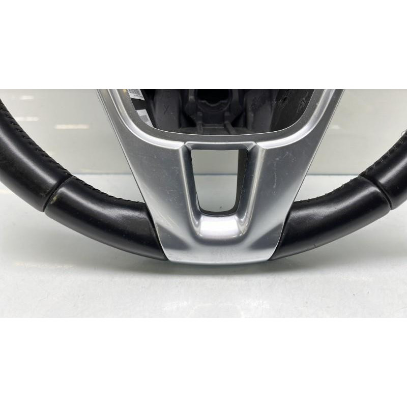 Volant VOLVO XC 60 1 Photo n°11