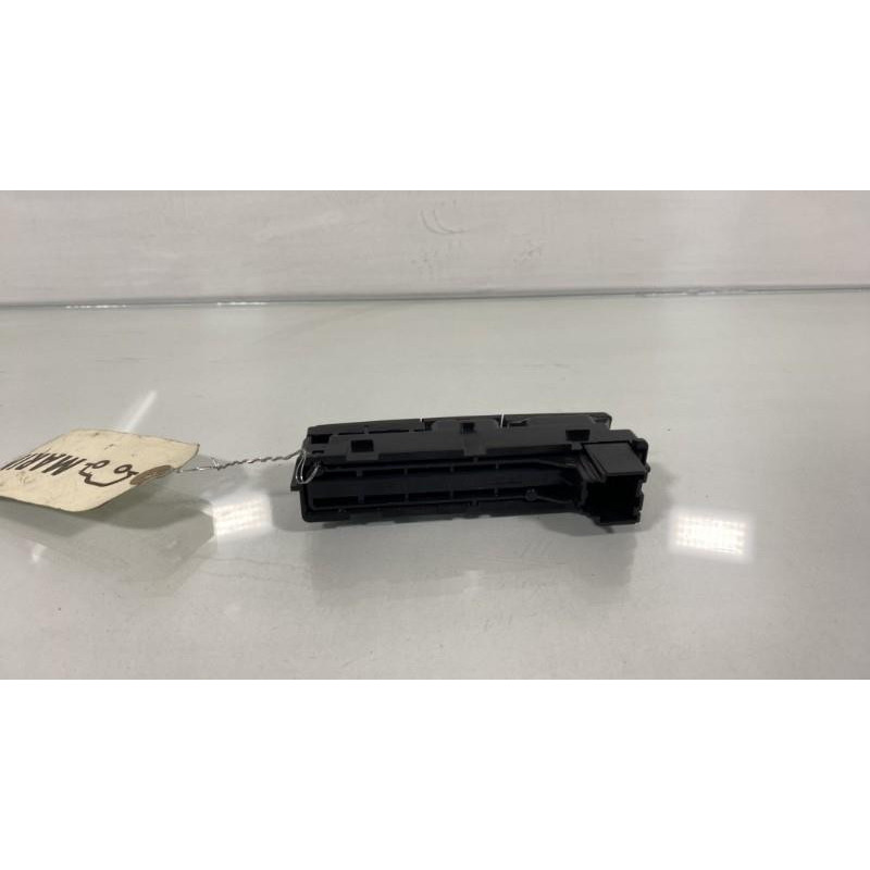 Bouton de warning OPEL MOKKA 1 Photo n°3