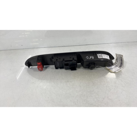 Interrupteur de leve vitre avant droit OPEL MOKKA 1