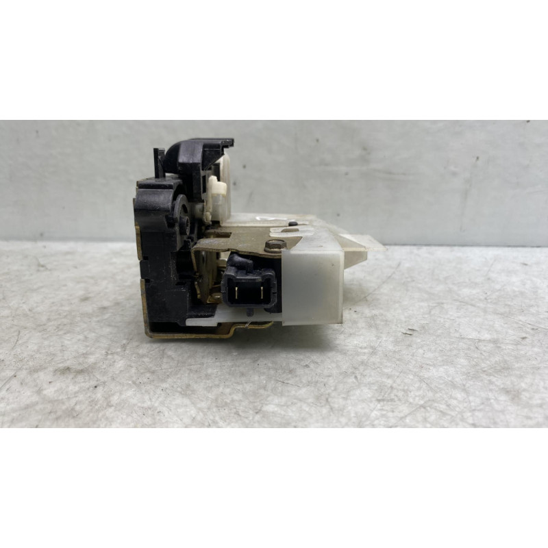 Serrure avant droit RENAULT MEGANE 1 Photo n°4