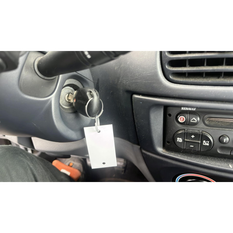 Serrure avant droit RENAULT MEGANE 1 Photo n°15
