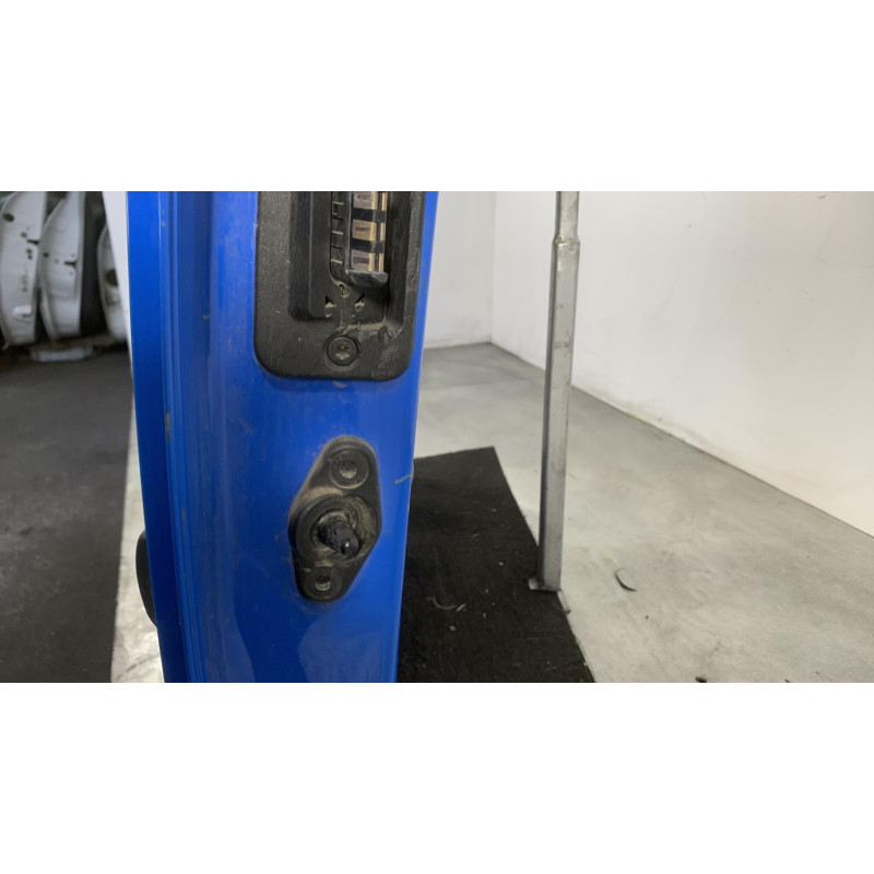 Porte laterale droit VOLKSWAGEN CADDY 3 Photo n°8