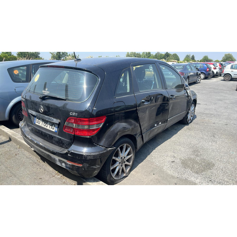 Charniere de capot MERCEDES CLASSE B 245 Photo n°17