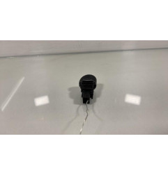 Bouton de warning NISSAN JUKE 1