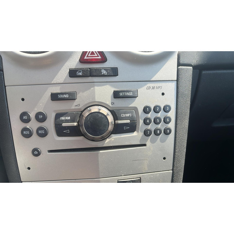 Ceinture avant gauche OPEL CORSA D Photo n°10