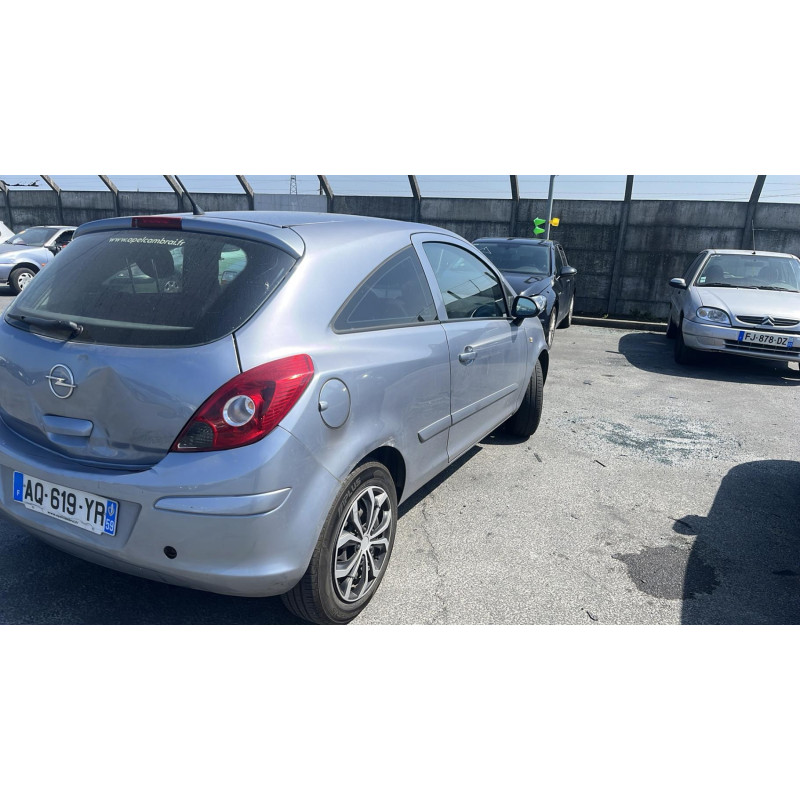 Ceinture avant gauche OPEL CORSA D Photo n°12