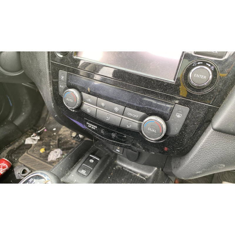 Poignee porte avant droit NISSAN X-TRAIL 3 Photo n°12