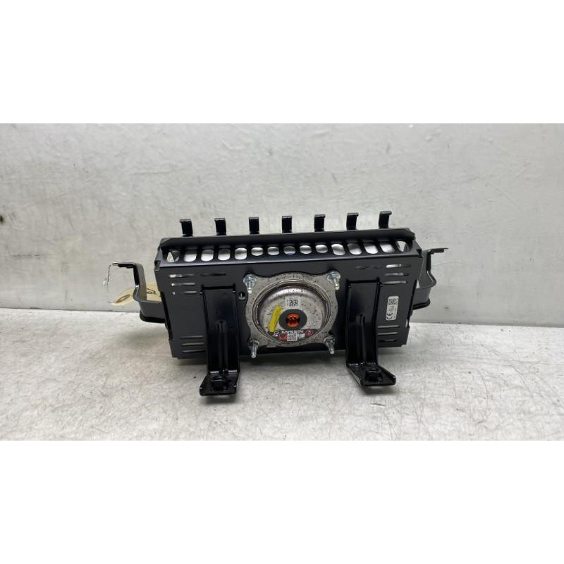 Air bag passager NISSAN X-TRAIL 3 Photo n°3